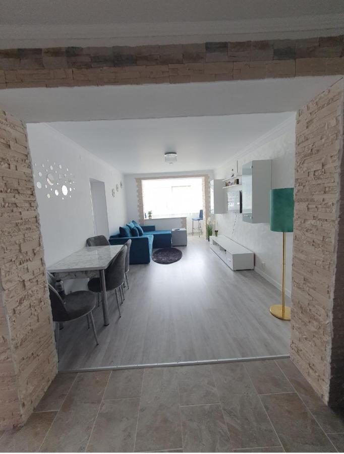 Apartament Tiron In Centru Orasului Gura Humorului Dış mekan fotoğraf